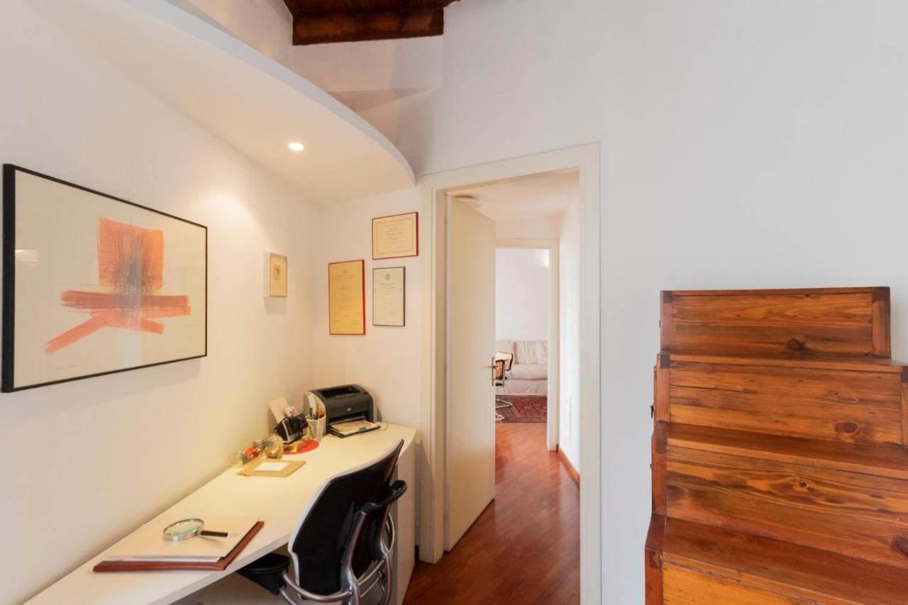 Anfiteatro Apartment In Brera Milano Eksteriør billede