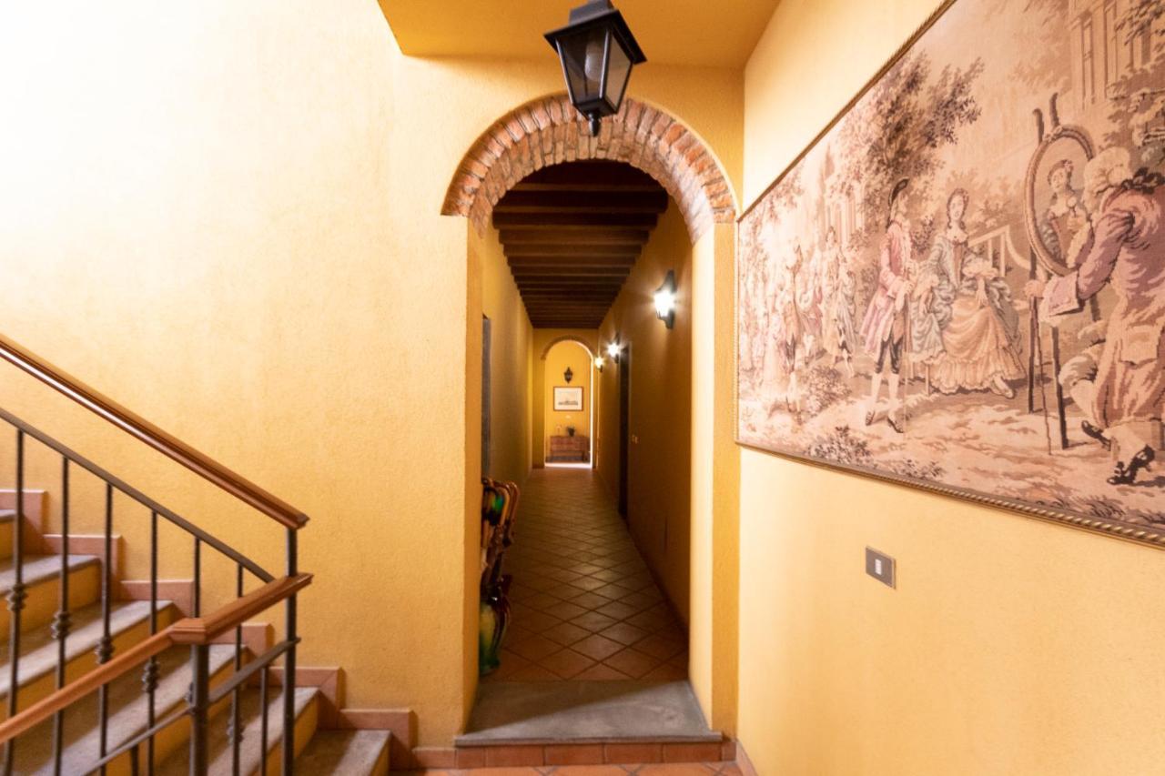 Anfiteatro Apartment In Brera Milano Eksteriør billede