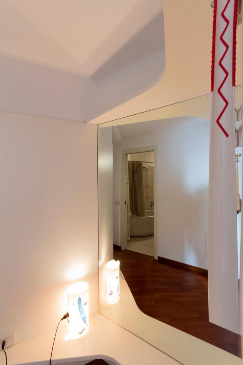 Anfiteatro Apartment In Brera Milano Eksteriør billede