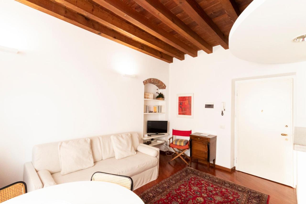 Anfiteatro Apartment In Brera Milano Eksteriør billede