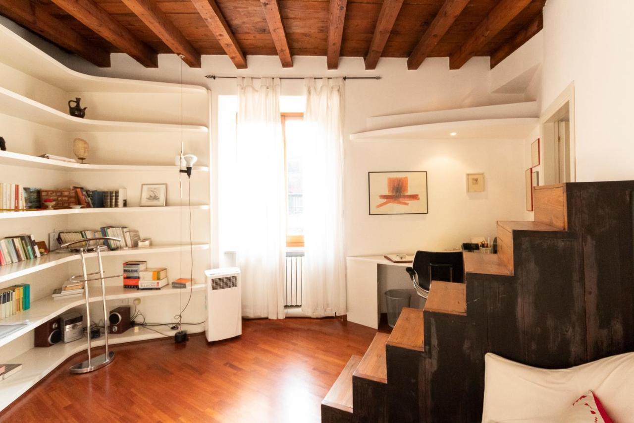 Anfiteatro Apartment In Brera Milano Eksteriør billede